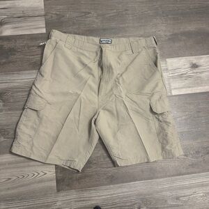Wrangler Men's Tan Cargo Shorts Size 44
